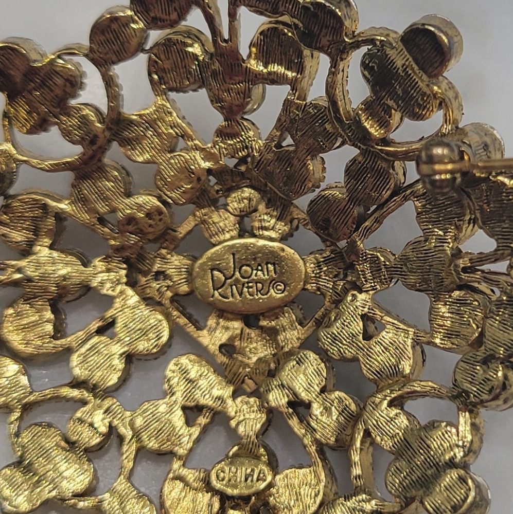 Joan Rivers Brooch 💎 - Picture 6 of 6